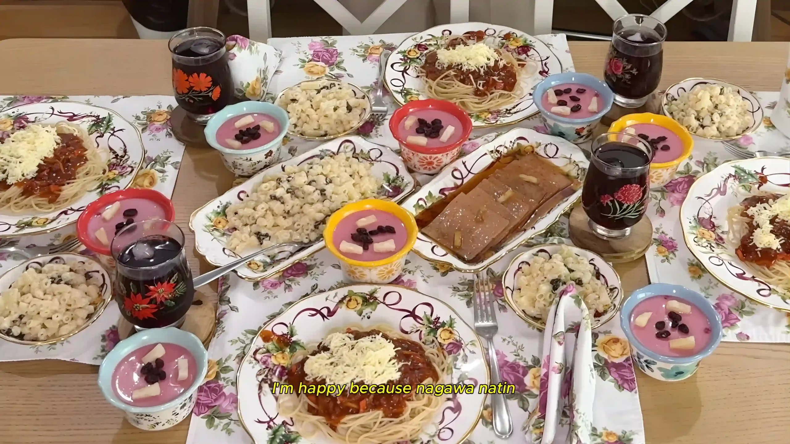 Mariel Padilla tried the 500 peso Noche Buena challenge