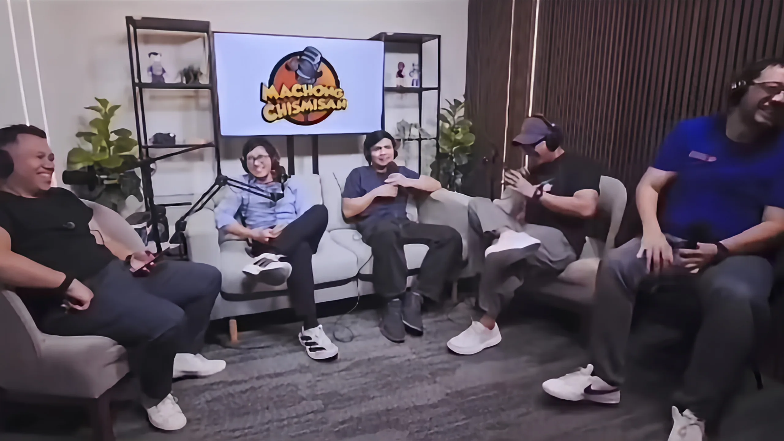 Josh Aquino and the viral Machong Chismisan podcast controversy.