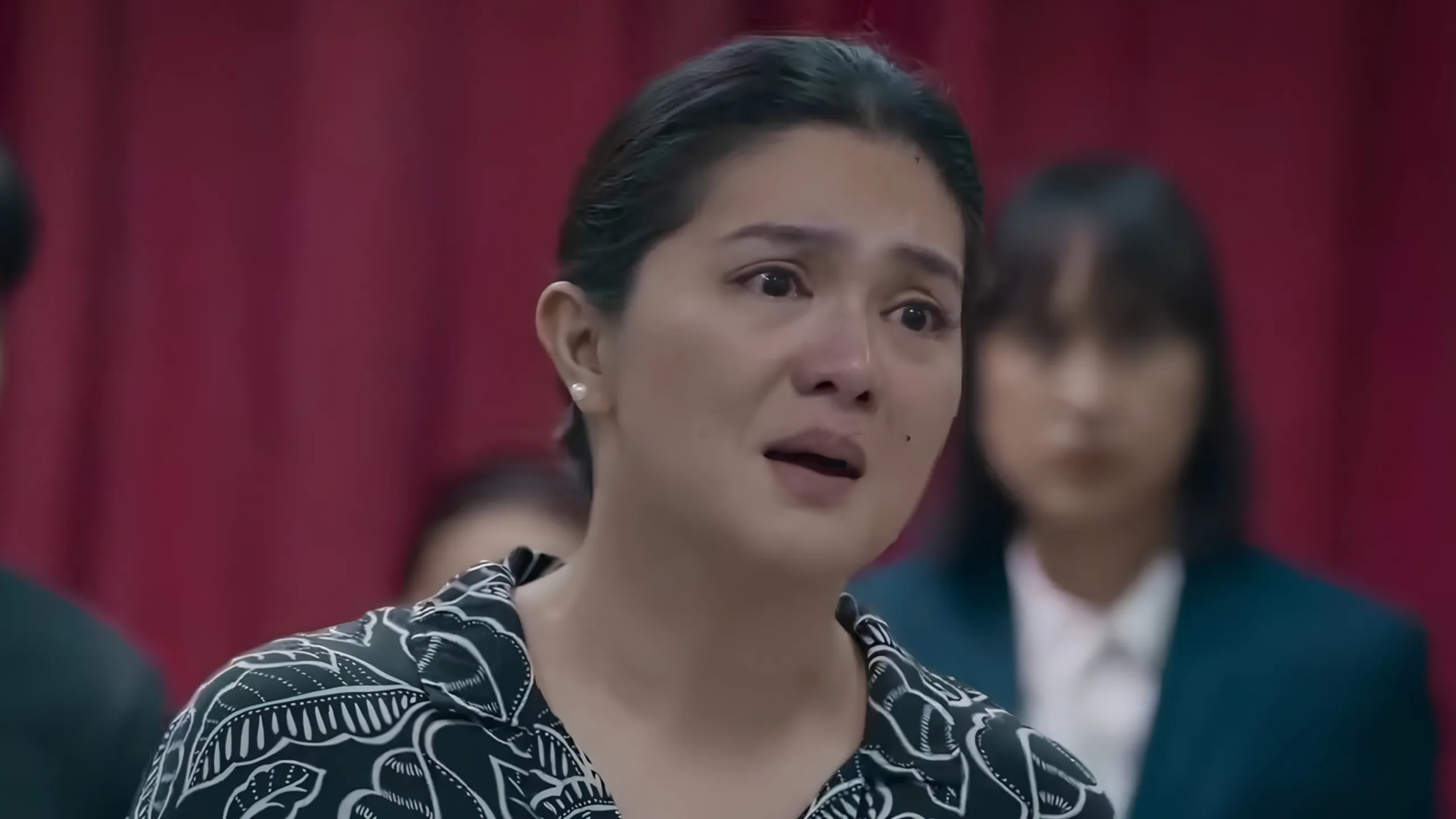 Rovelyn Baterbonia chooses Dimples Romana to portray her in Rene Baterbonia’s life story film.