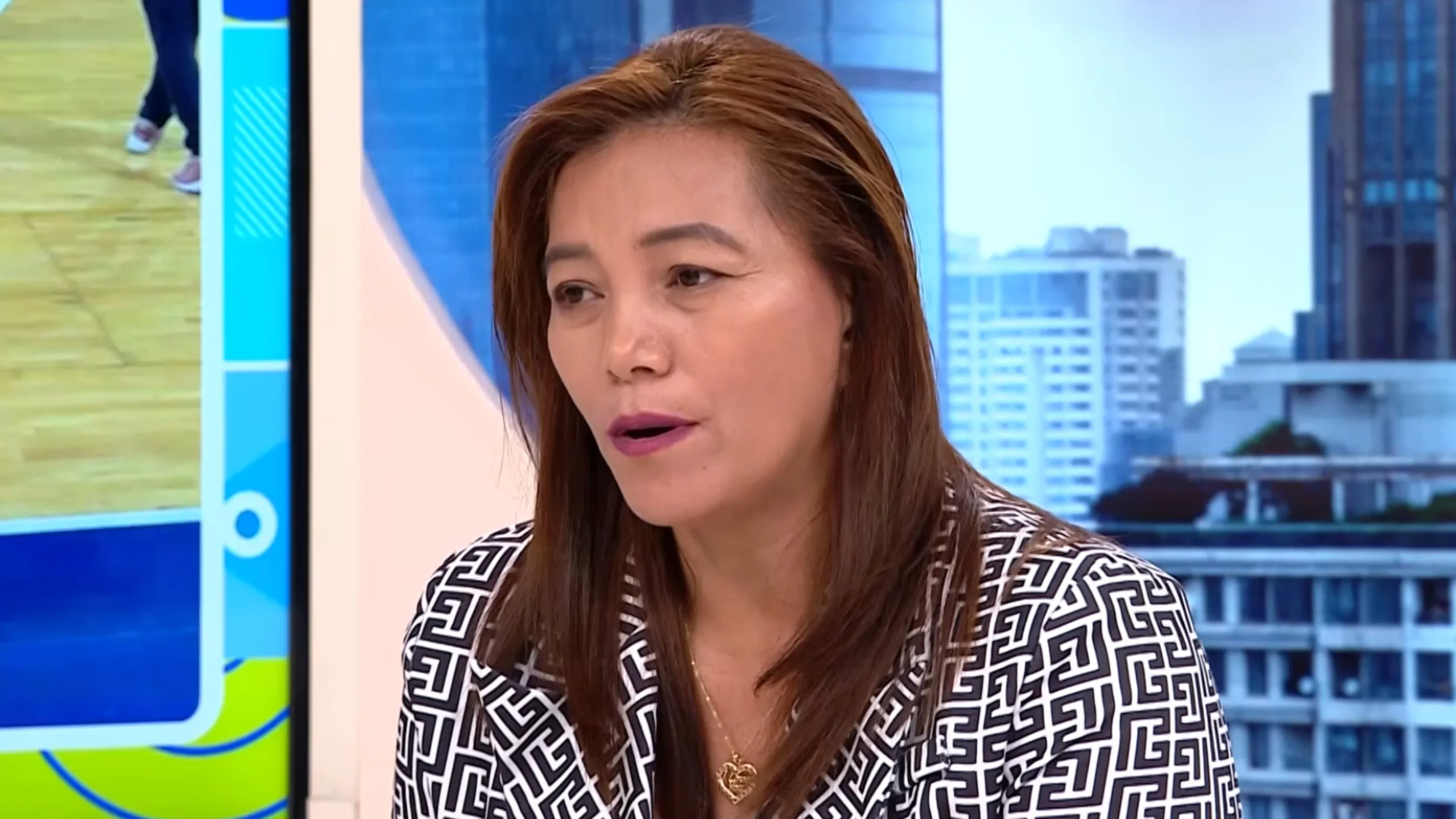 Rovelyn Baterbonia and Boy Abunda discuss the Rene issue.